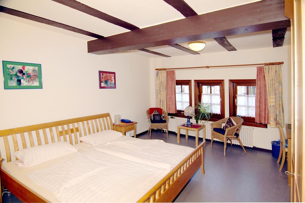 שוטן Hotel Im Hochzeitshaus חדר תמונה